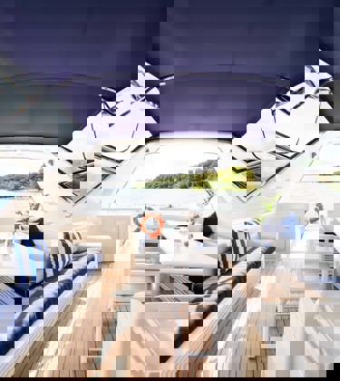 Shutterstock 2234181101 (1)